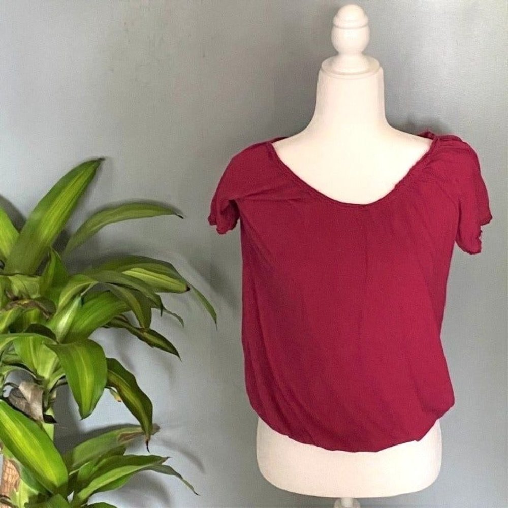 American Eagle Womens Round Neck Short Sleeve Blouse-Red-Size Medium-GUC